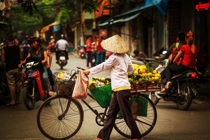 Hotspot Matrix và Gái Pháp mê tít 2 kiểu váy xinh như thơ, diện từ hè năm này sang năm_Công cụ tạo nội dung