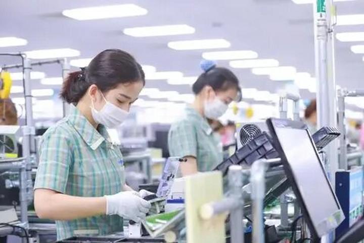 Hotspot Matrix và Gái Pháp mê tít 2 kiểu váy xinh như thơ, diện từ hè năm này sang năm_Cộng đồng khởi nghiệp